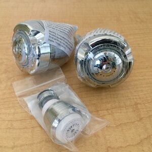 NWT Bundle Niagara Water-Saving Shower Heads + Dual Spray Swivel Faucet Aerator
